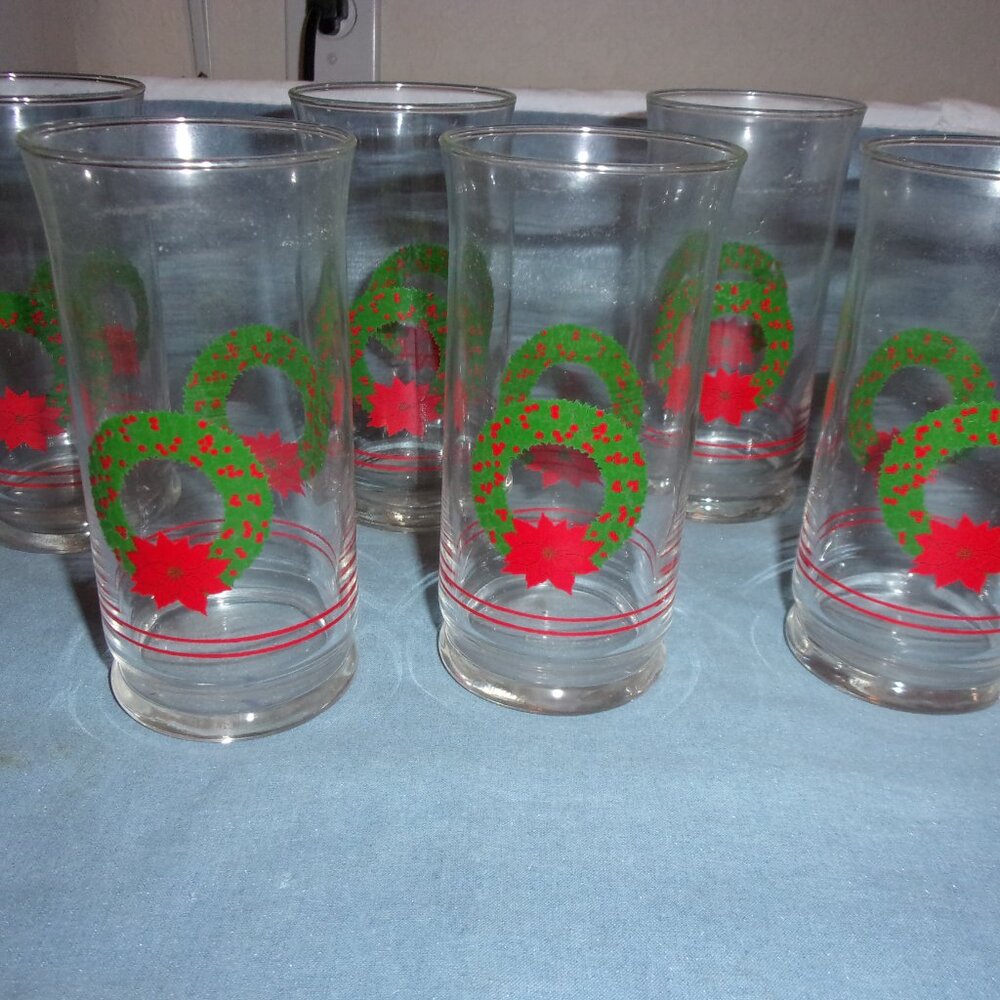 CHRISTMAS GLASSWARE - Picture 2 of 2